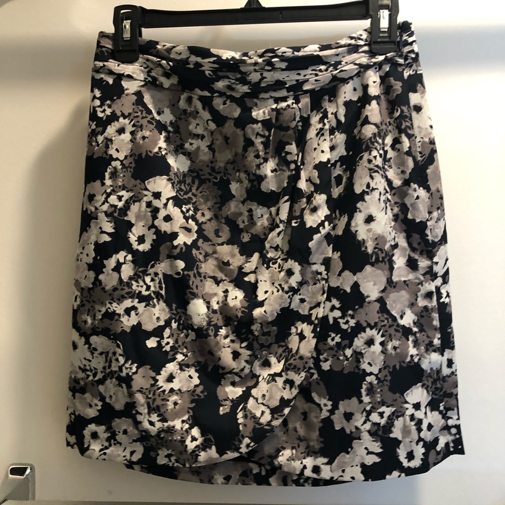 🌟3 for$25🌟 NWT Banana Republic Skirt